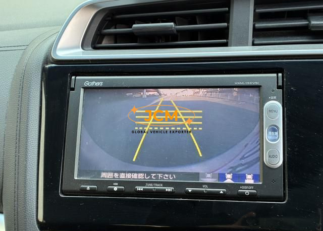 
								2015 HONDA FIT HYBRID DAA-GP5 full									