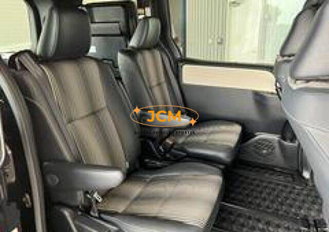 
								2019 TOYOTA NOAH full									
