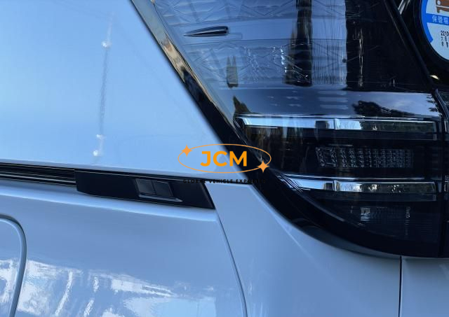
								2022 TOYOTA VOXY ZWR90W HYBRID 2WD full									