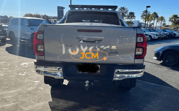 
								2021 TOYOTA HILUX 2.8 SR5 DOUBLE CAB full									