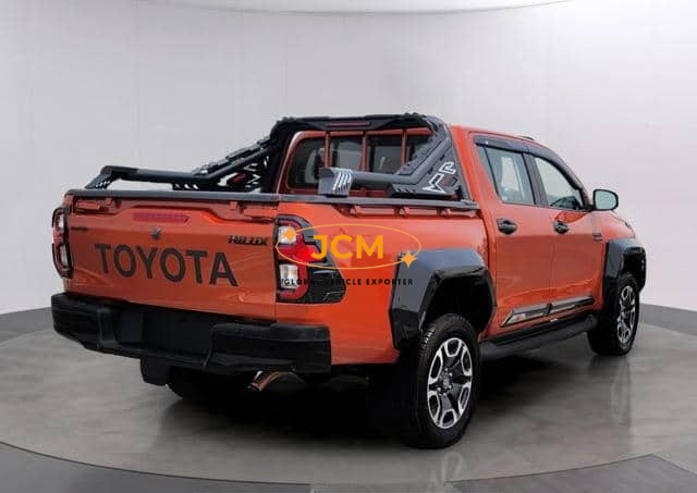 
								2022 TOYOTA HILUX 2.8 HILUX PICKUP full									