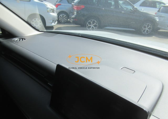 
								2022 HONDA VEZEL HYBRID E:HEV Z full									