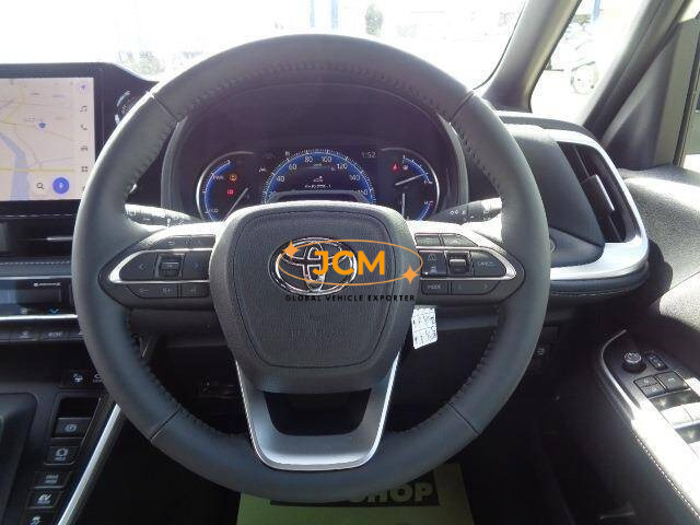 
								2024 TOYOTA NOAH full									