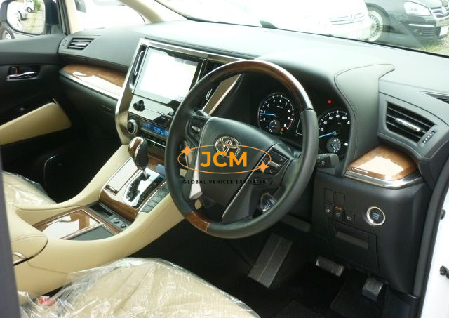 
								2015 TOYOTA ALPHARD DBA-GGH30W 2WD full									
