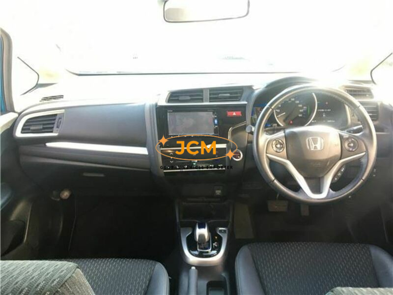 
								2016 HONDA FIT GP5 full									