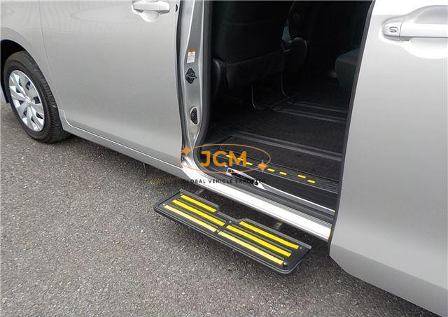 
								2021 TOYOTA NOAH full									