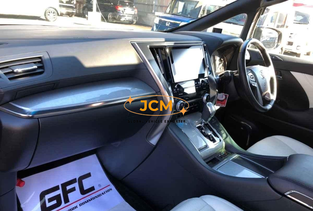 
								2018/01 TOYOTA ALPHARD GGH30 full									