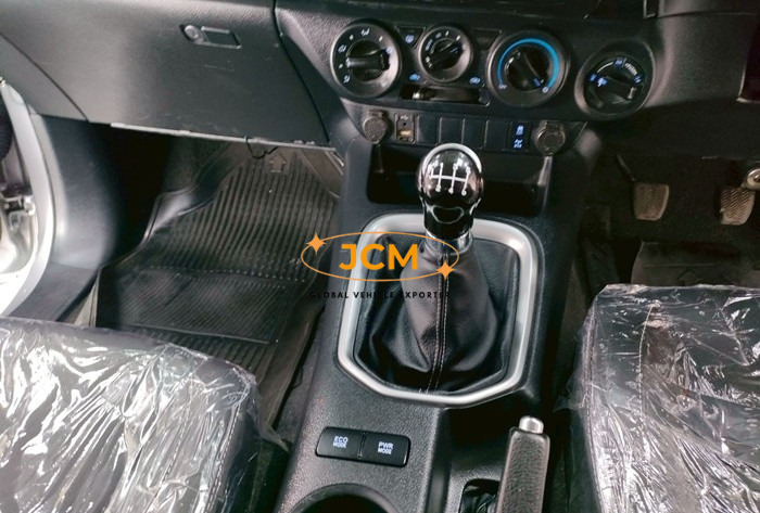 
								2021 TOYOTA HILUX PICKUP REVO MID DOUBLE CAB 2.4 full									