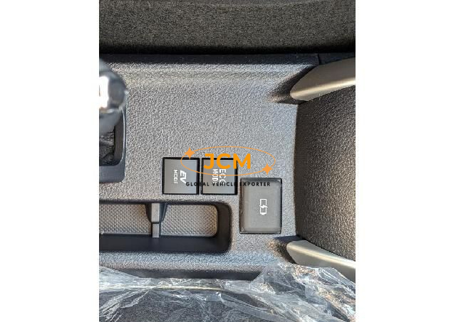 
								2025 TOYOTA COROLLA FIELDER NKE165G full									