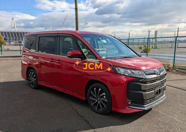 
								2022 TOYOTA NOAH S-Z full									