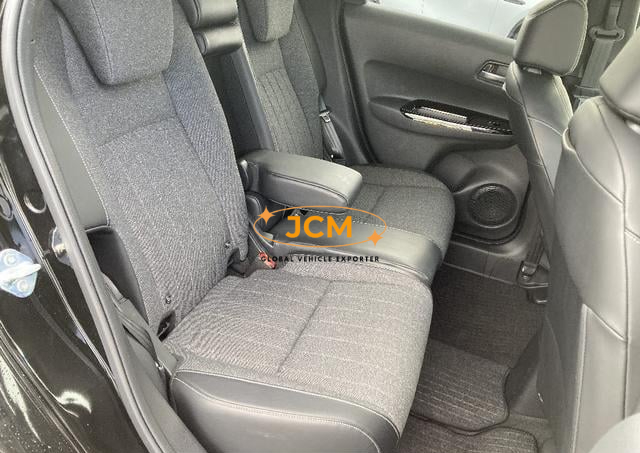 
								2022 HONDA FIT full									
