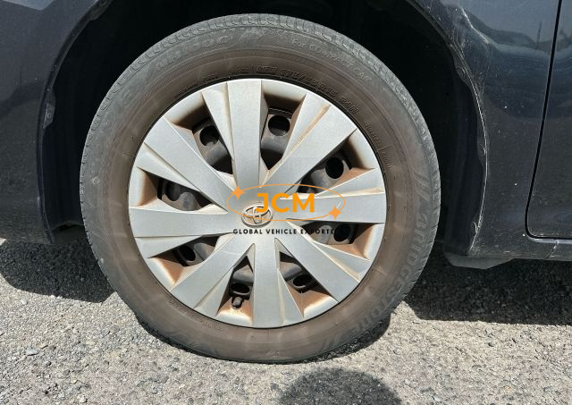 
								2015 TOYOTA COROLLA FIELDER DBA-NRE161G 2WD full									