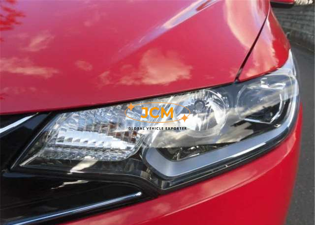 
								2016 HONDA FIT HYBRID DAA-GP5 full									