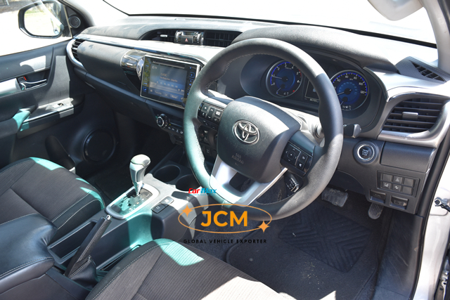 
								2018 TOYOTA HILUX DOUBLE CABIN full									