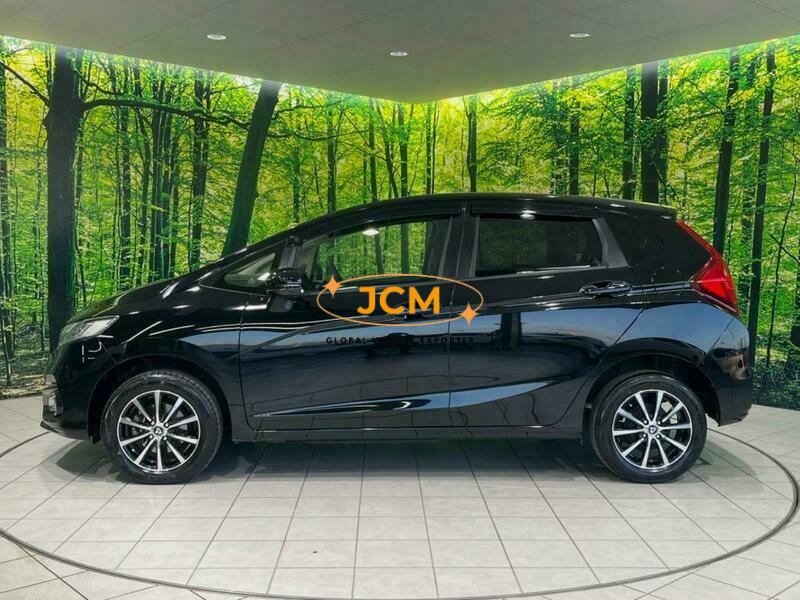 
								2019 HONDA FIT GK4 full									