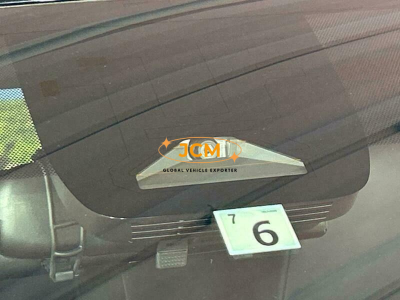 
								2022 TOYOTA VOXY ZWR95W full									