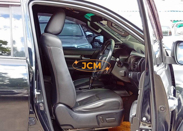 
								2020 TOYOTA HILUX DOUBLE CAB 2.8 4WD AT full									