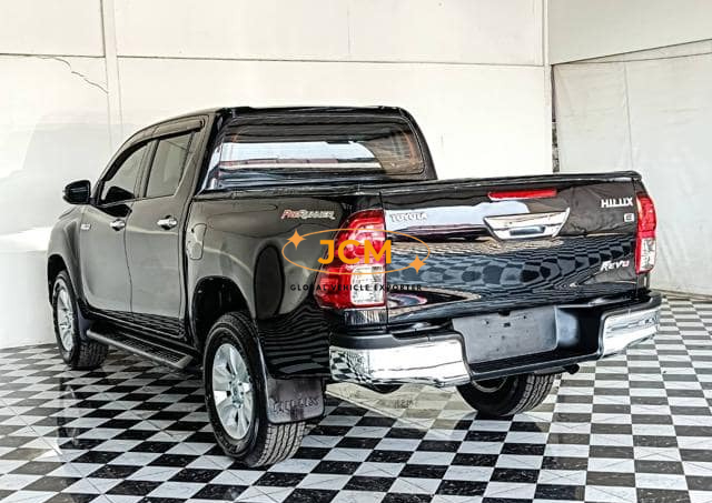 
								2017 TOYOTA HILUX 2.4 PRE DOUBLE CAB full									