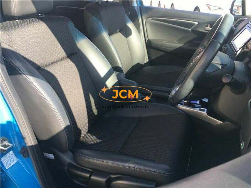 
								2016 HONDA FIT GP5 full									