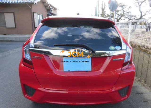 
								2016 HONDA FIT HYBRID DAA-GP5 full									