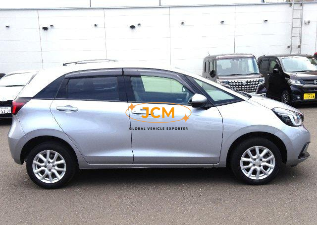 
								2021 HONDA FIT 1.5EHEV4WD full									