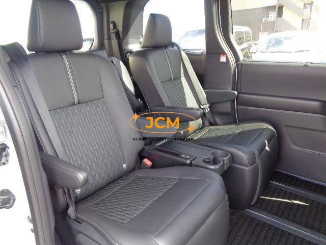 
								2024 TOYOTA NOAH full									