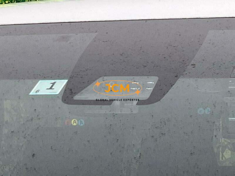
								2021 TOYOTA VOXY ZRR80W full									
