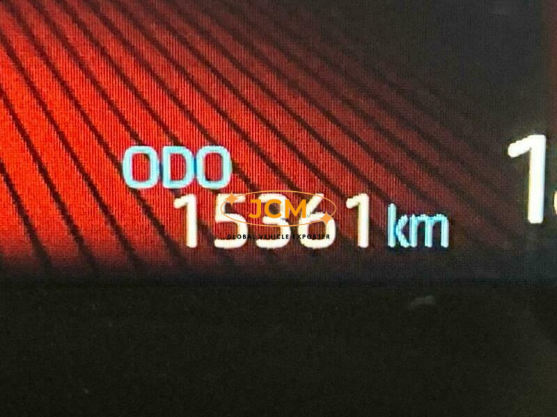 
								2022 TOYOTA VOXY ZWR95W full									
