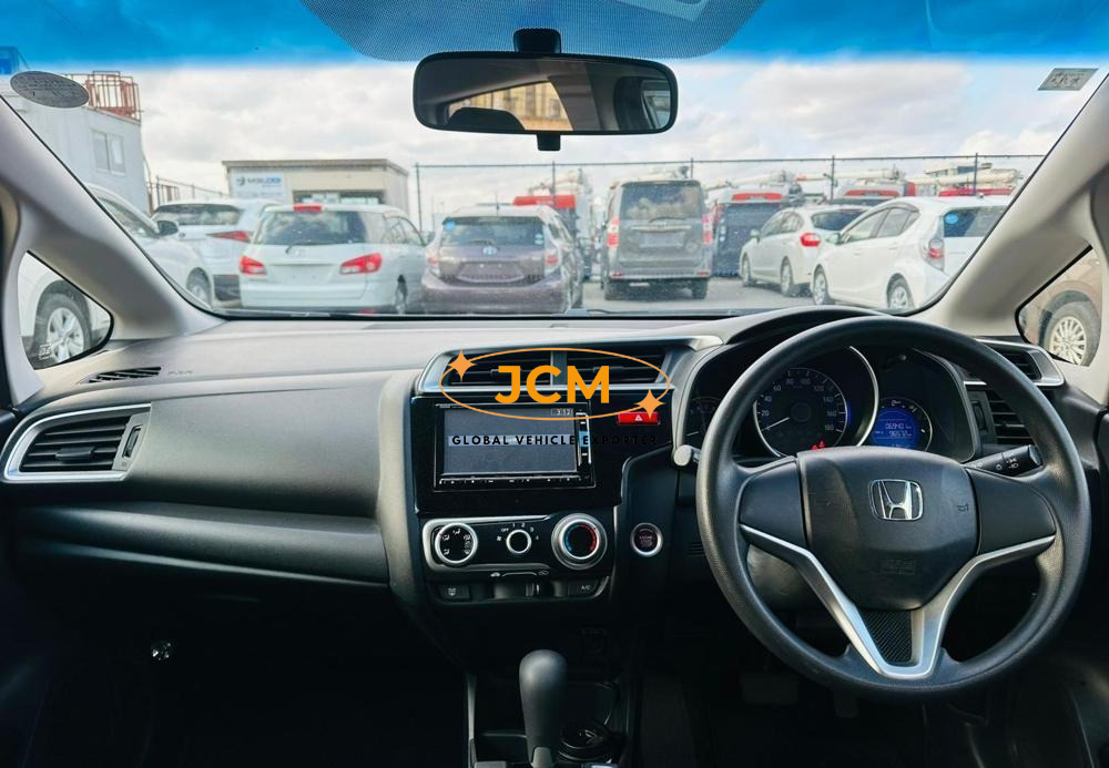 
								2014 HONDA FIT 13G F PACKAGE full									