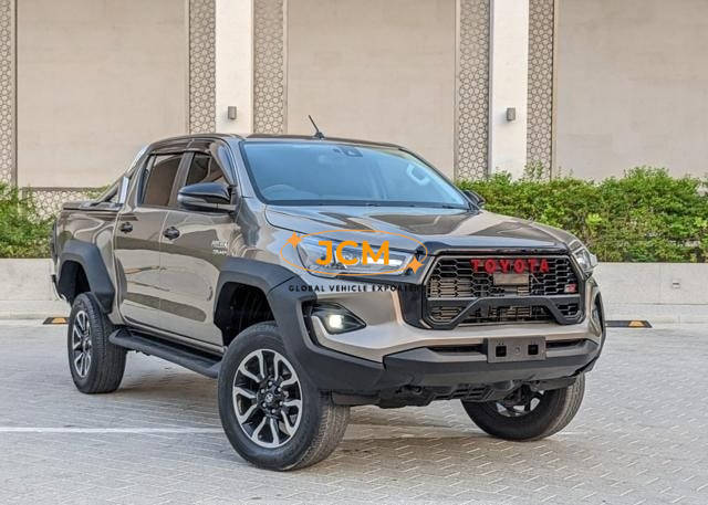 
								2021 TOYOTA HILUX PICK UP 2.8 4WD AT full									
