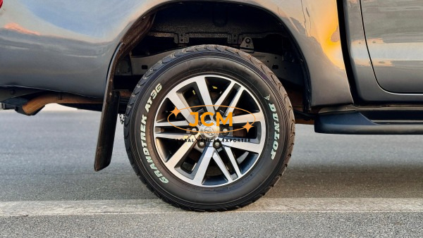 
								2019 TOYOTA HILUX PICKUP 2.8 4WD AT full									