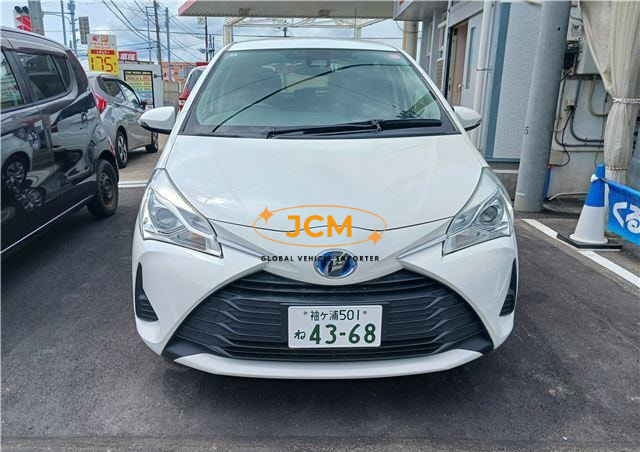 
								2020 TOYOTA VITZ full									