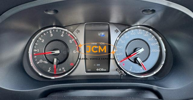 
								2024 TOYOTA HILUX ZGR full									