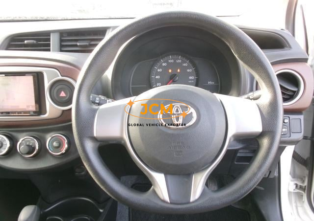 
								2012 TOYOTA VITZ (KSP130) full									