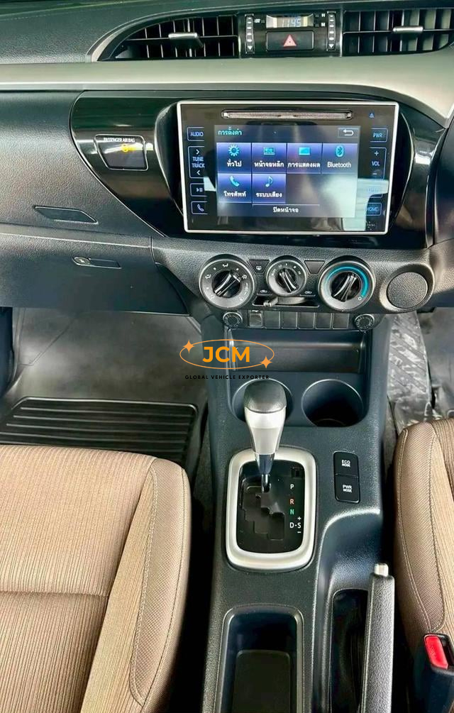 
								2017 TOYOTA HILUX 2.4 E REVO DOUBLE CAB full									
