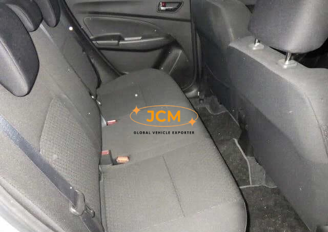 
								2023 SUZUKI SWIFT XG full									