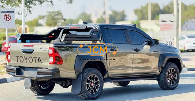 
								2023 TOYOTA HILUX 2.4 E REVO DOUBLE CAB full									