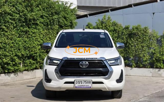 
								2022 TOYOTA HILUX 2.4 E REVO DOUBLE CAB full									