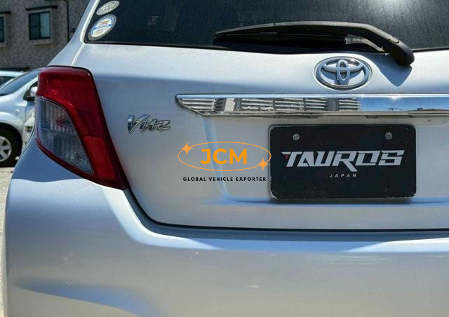 
								2012 TOYOTA VITZ full									
