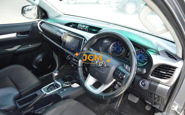 
								2018 TOYOTA HILUX DOUBLE CABIN 4WD full									