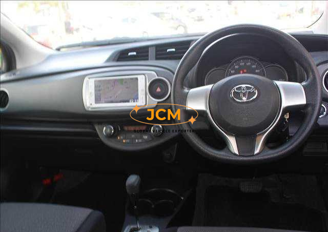 
								2012 TOYOTA VITZ (NSP130) full									