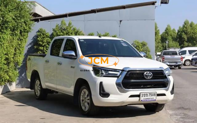 
								2022 TOYOTA HILUX 2.4 E REVO DOUBLE CAB full									