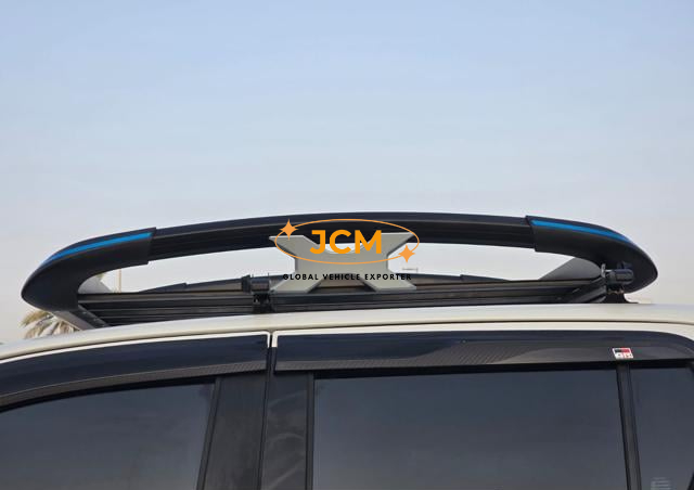 
								2023 TOYOTA HILUX ROCCO GR SPORTS KIT | 4 X 4 full									