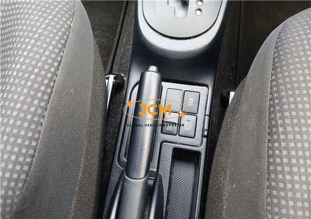 
								2020 TOYOTA VITZ full									