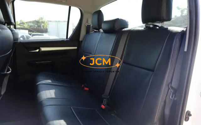 
								2022 TOYOTA HILUX 2.4 E REVO DOUBLE CAB full									