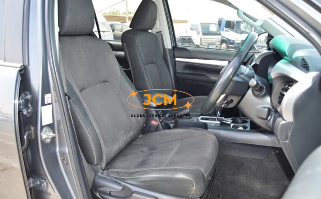 
								2018 TOYOTA HILUX DOUBLE CABIN 4WD full									
