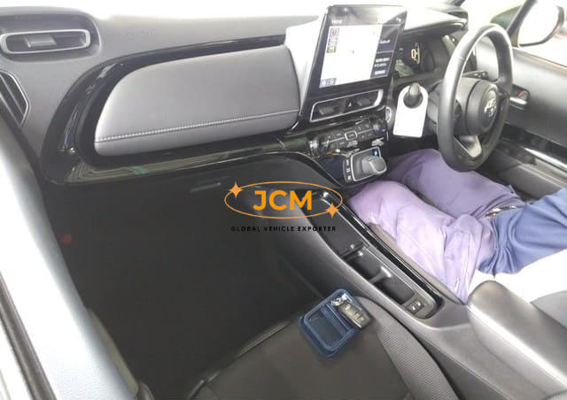 
								2023 TOYOTA AQUA HYBRID G full									