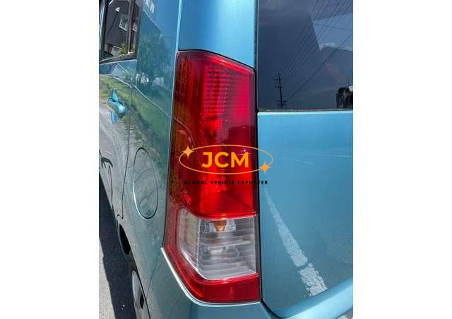 
								2011 SUZUKI WAGON R FX full									