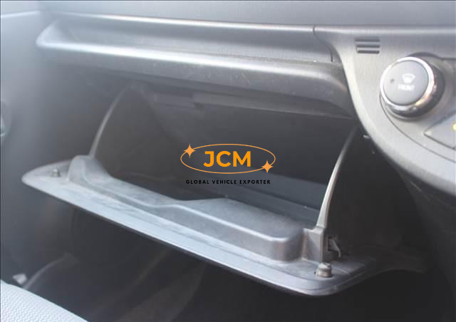 
								2012 TOYOTA VITZ (NSP130) full									