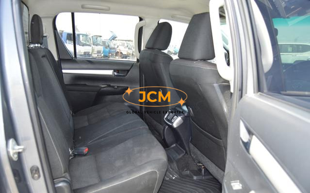 
								2018 TOYOTA HILUX DOUBLE CABIN 4WD full									